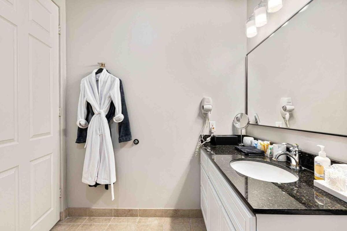 La Quinta Gem 1 Bedroom Pool Hot Tub Sleeps 4 Екстериор снимка